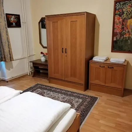 Kamil Apartments, Delux A, 65m2 דירה קרלובי וארי